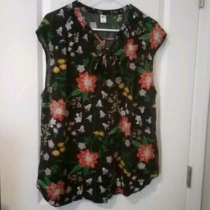Old navy Sleeveless blouse